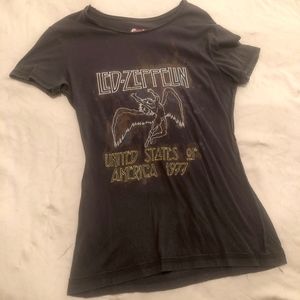 Led Zeppelin Embroidered Women's T-Shirt Medium